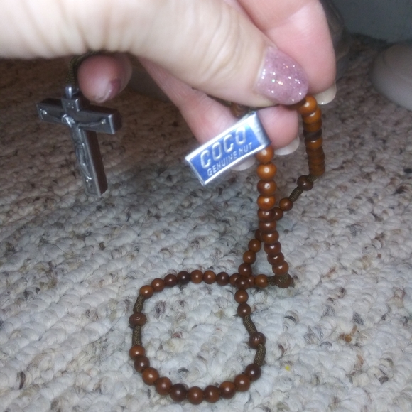 Vintage COCO Made In France Genuine Nut Crucifix - Picture 2 of 6